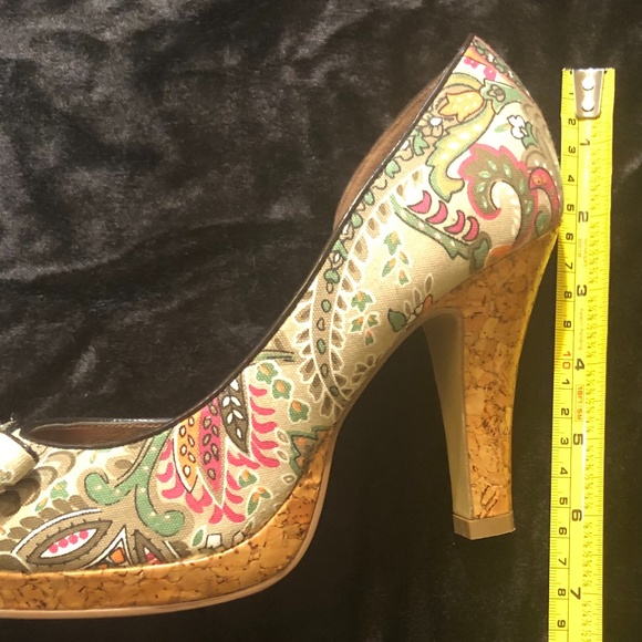 Unlisted Paisley Fabric Peep Toe Heels - Picture 11 of 12